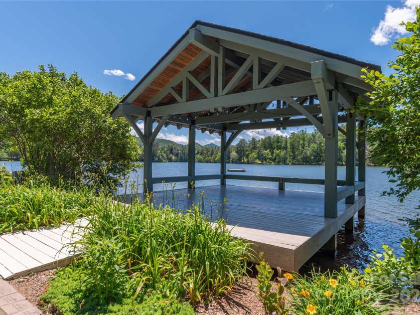 5 Buckhorn Gap Road, Biltmore Lake, NC 28715.  MLS# CAR4261479, YatesRealty ID 15544. 