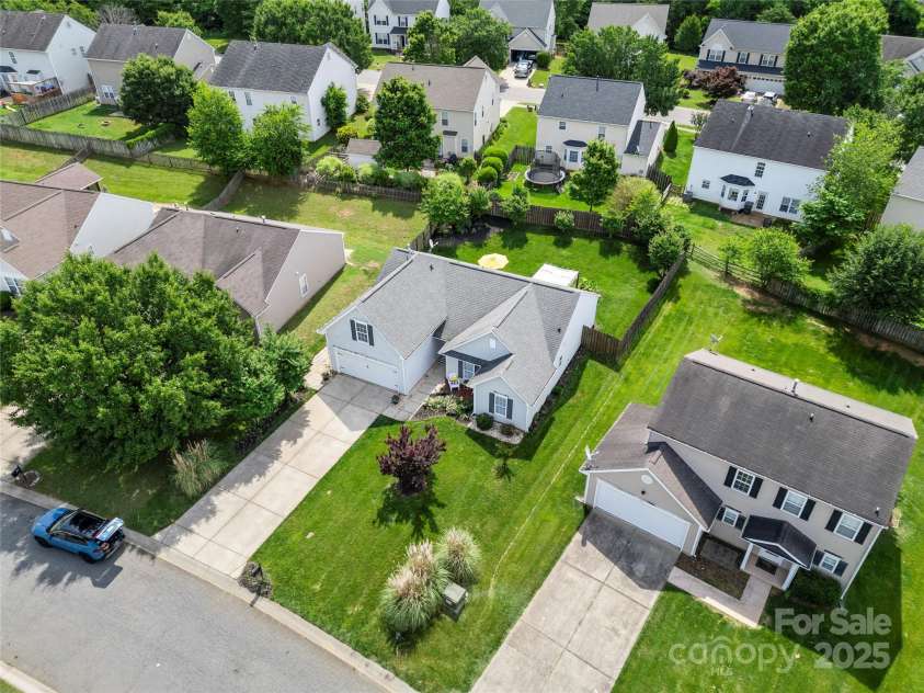 114 Nevis Lane, Mooresville, NC 28115.  MLS# CAR4260888, YatesRealty ID 15545. 
