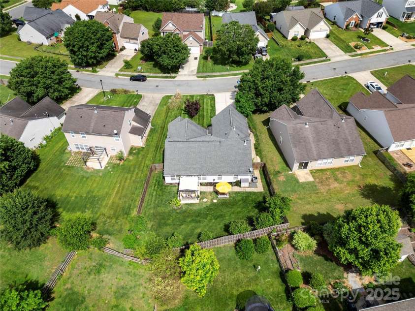 114 Nevis Lane, Mooresville, NC 28115.  MLS# CAR4260888, YatesRealty ID 15545. 