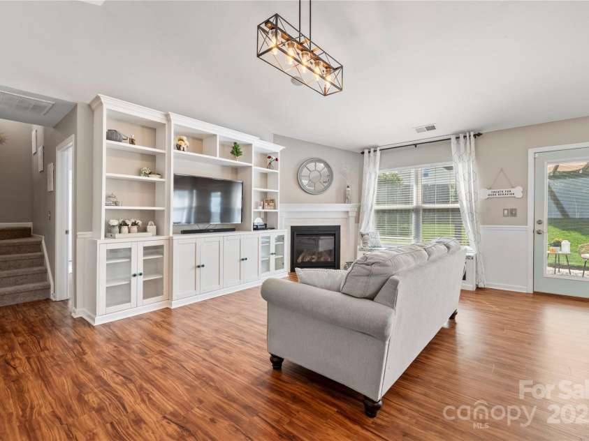 114 Nevis Lane, Mooresville, NC 28115.  MLS# CAR4260888, YatesRealty ID 15545. 