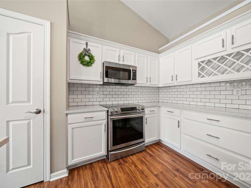 114 Nevis Lane, Mooresville, NC 28115.  MLS# CAR4260888, YatesRealty ID 15545. 