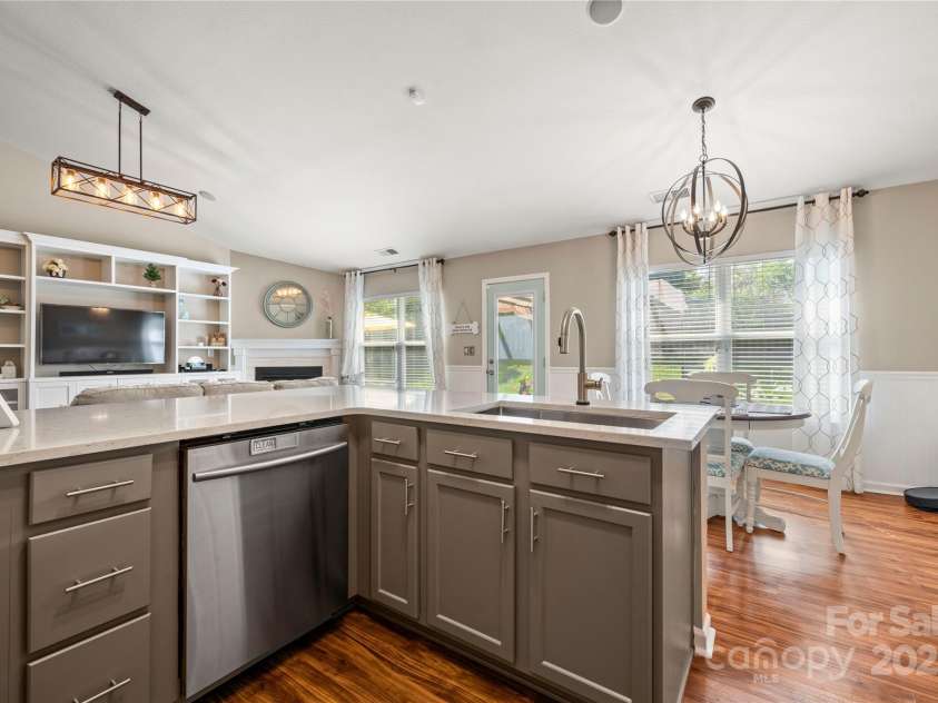 114 Nevis Lane, Mooresville, NC 28115.  MLS# CAR4260888, YatesRealty ID 15545. 