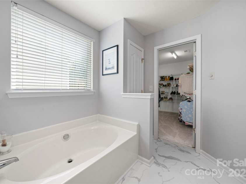 114 Nevis Lane, Mooresville, NC 28115.  MLS# CAR4260888, YatesRealty ID 15545. 