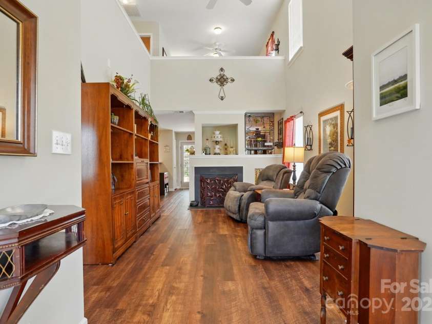 7671 Bluff Point Lane, Denver, NC 28037.  MLS# CAR4263184, YatesRealty ID 15546. 