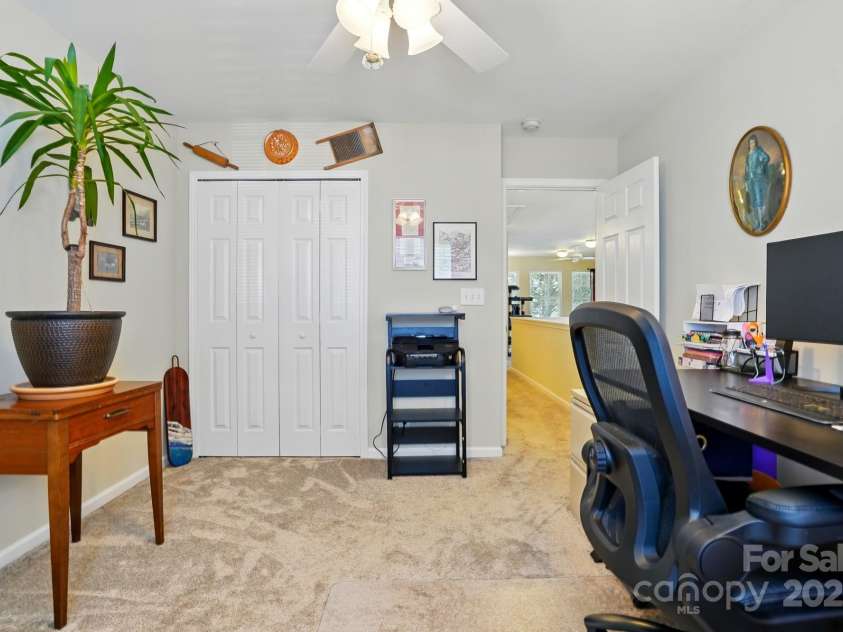 7671 Bluff Point Lane, Denver, NC 28037.  MLS# CAR4263184, YatesRealty ID 15546. 