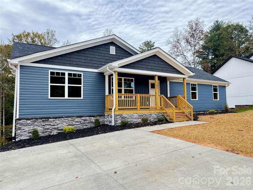 1205 Summerhill Street, Lenoir, NC 28645.  MLS# CAR4314771, YatesRealty ID 15547. 