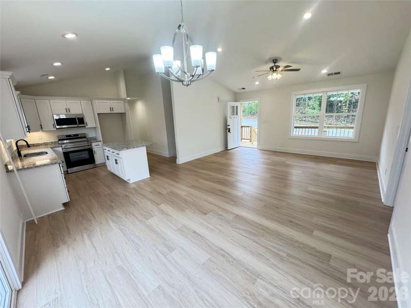 1205 Summerhill Street, Lenoir, NC 28645.  MLS# CAR4314771, YatesRealty ID 15547. 