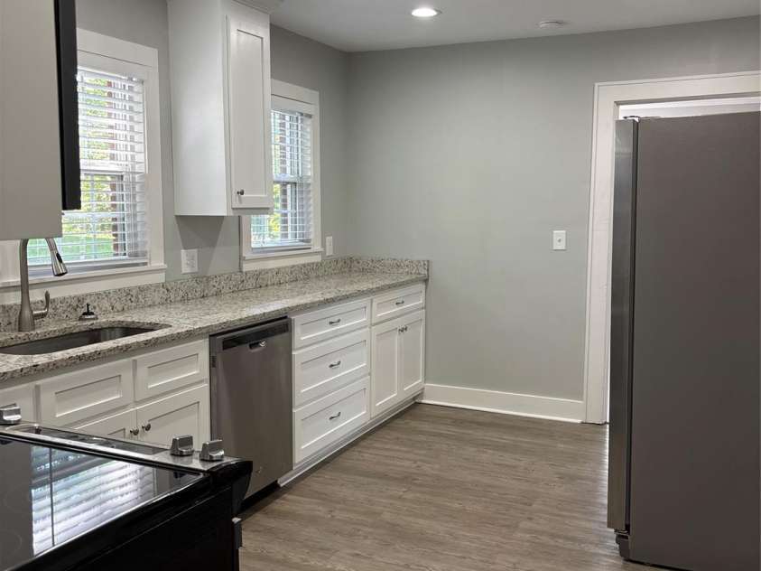 121 11th Street, Oakboro, NC 28129.  MLS# CAR4247731, YatesRealty ID 15547. 