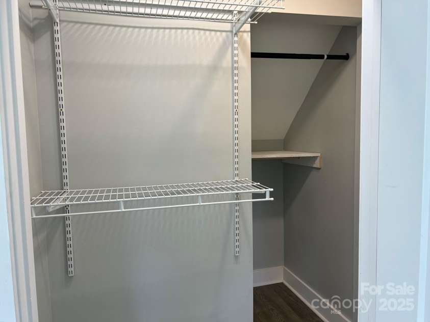 121 11th Street, Oakboro, NC 28129.  MLS# CAR4247731, YatesRealty ID 15547. Ensuite closet