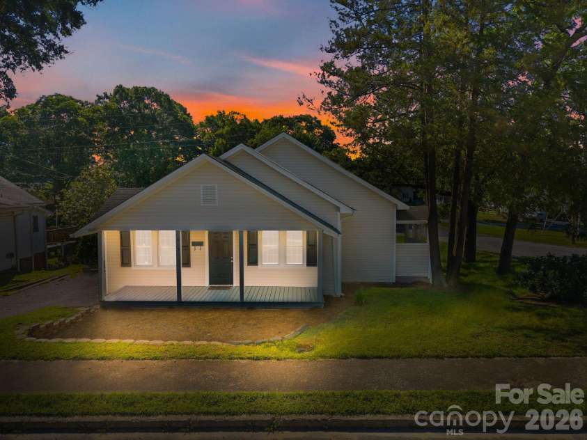 315 Rose Avenue, Kannapolis, NC 28083.  MLS# CAR4393460, YatesRealty ID 15548. 
