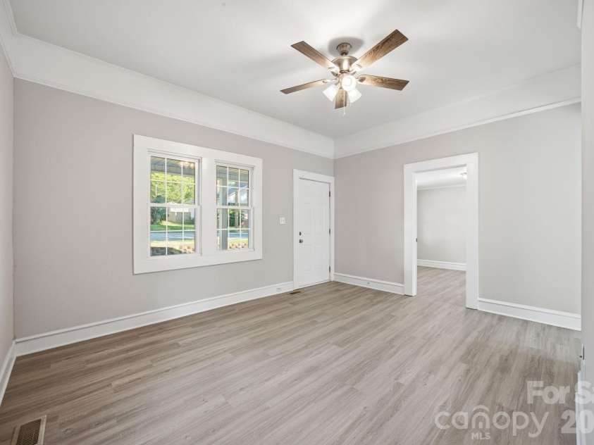 315 Rose Avenue, Kannapolis, NC 28083.  MLS# CAR4393460, YatesRealty ID 15548. 