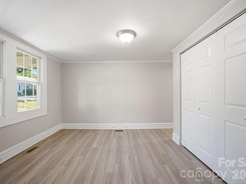 315 Rose Avenue, Kannapolis, NC 28083.  MLS# CAR4393460, YatesRealty ID 15548. 