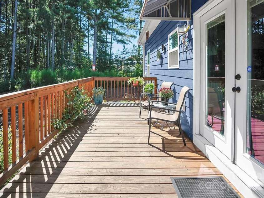 5016 Old Pine Lane, Cherryville, NC 28021.  MLS# CAR4263338, YatesRealty ID 15548. 