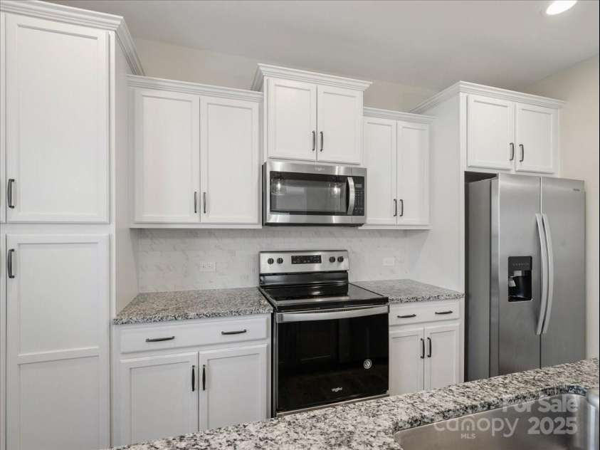 105 Elk Court, Mount Holly, NC 28120.  MLS# CAR4241695, YatesRealty ID 15549. 