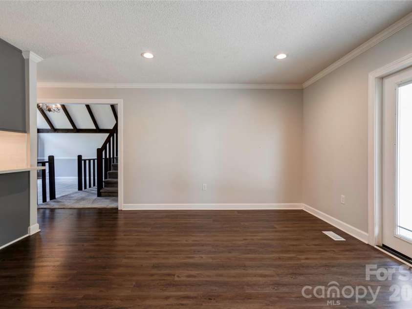 118 Crow Road, Shelby, NC 28152.  MLS# CAR4368353, YatesRealty ID 15549. Dining Room