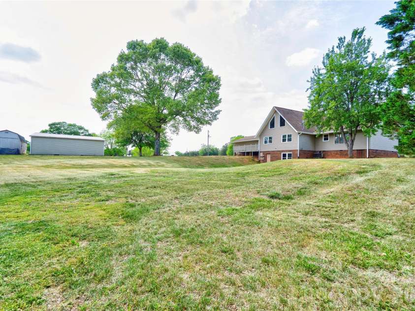 118 Crow Road, Shelby, NC 28152.  MLS# CAR4368353, YatesRealty ID 15549. Rear