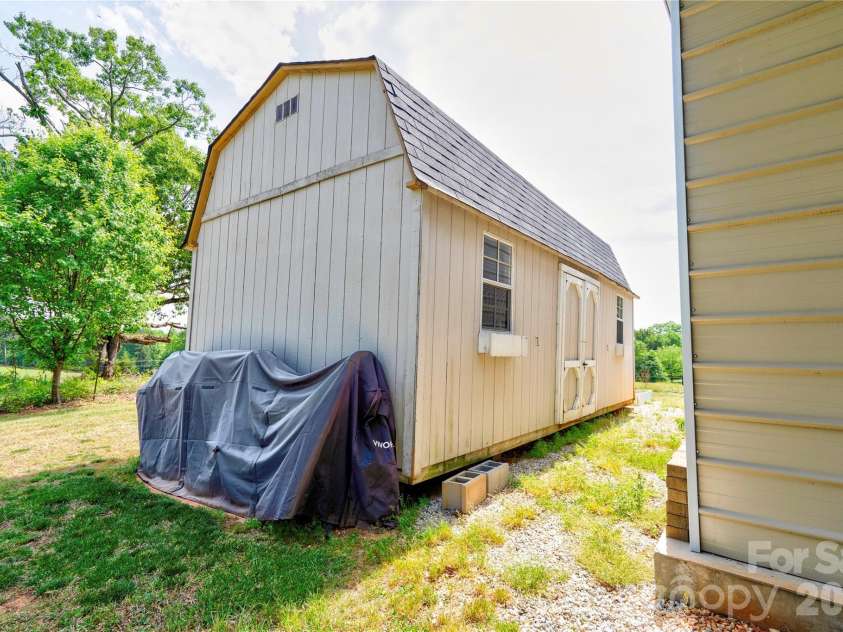 118 Crow Road, Shelby, NC 28152.  MLS# CAR4368353, YatesRealty ID 15549. Storage Building