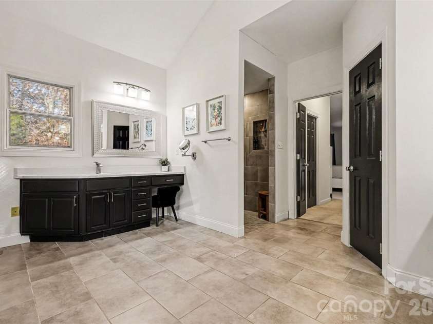 14320 Youngblood Road, Charlotte, NC 28278.  MLS# CAR4335651, YatesRealty ID 15552. 