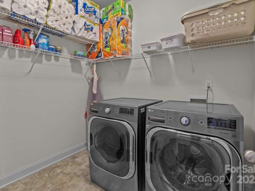 9494 Leyton Drive, Harrisburg, NC 28075.  MLS# CAR4247109, YatesRealty ID 15552. 