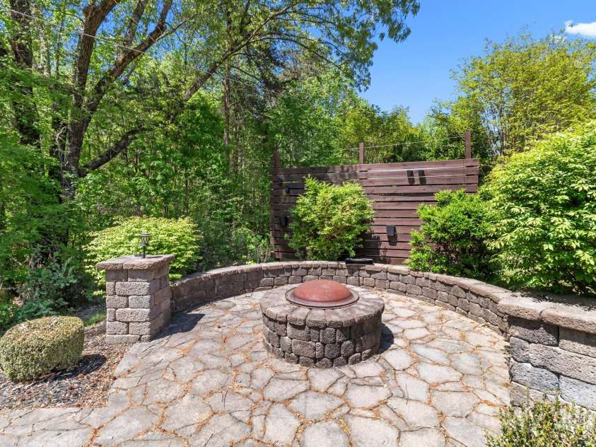 9494 Leyton Drive, Harrisburg, NC 28075.  MLS# CAR4247109, YatesRealty ID 15552. 