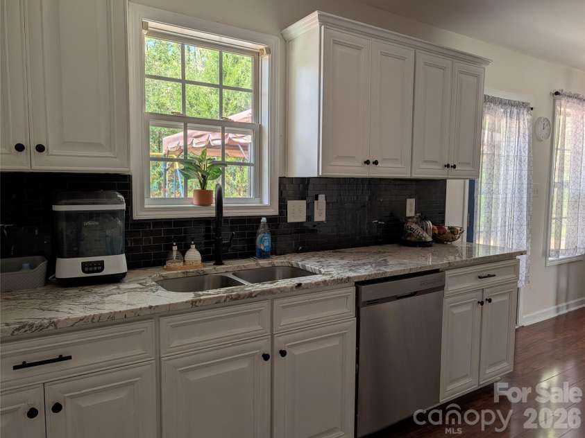 505 Azure Avenue, Albemarle, NC 28001.  MLS# CAR4365409, YatesRealty ID 15553. 