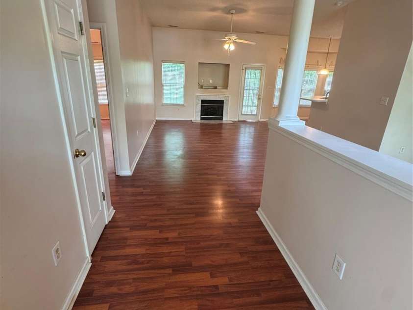 978 Stinson Glen Lane, Charlotte, NC 28214.  MLS# CAR4251678, YatesRealty ID 15554. 