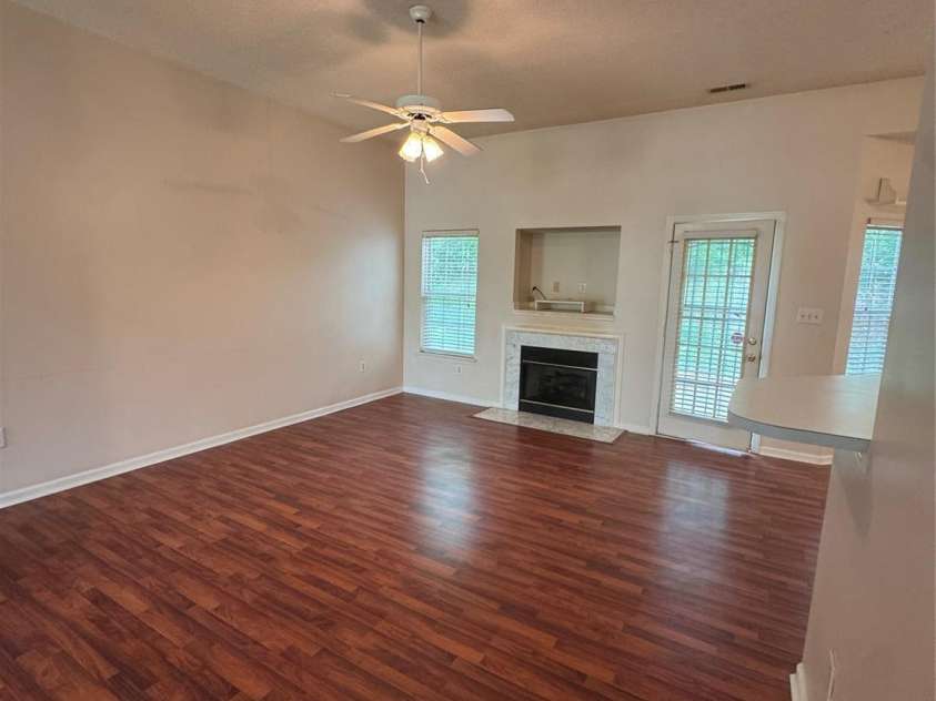 978 Stinson Glen Lane, Charlotte, NC 28214.  MLS# CAR4251678, YatesRealty ID 15554. 