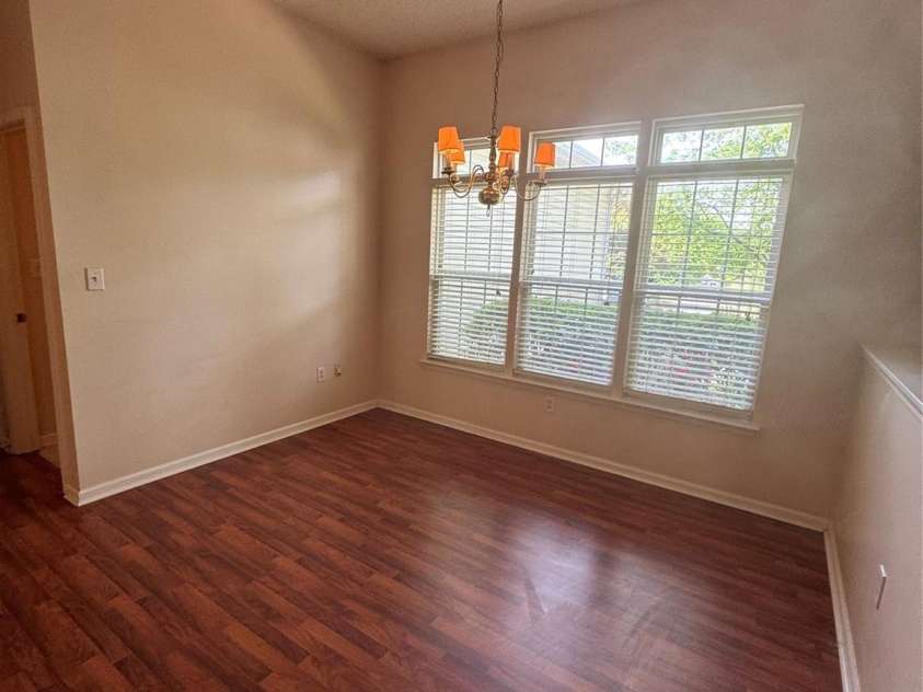 978 Stinson Glen Lane, Charlotte, NC 28214.  MLS# CAR4251678, YatesRealty ID 15554. 