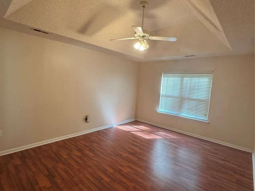 978 Stinson Glen Lane, Charlotte, NC 28214.  MLS# CAR4251678, YatesRealty ID 15554. 