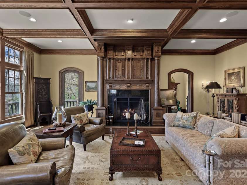 205 Indrio Road, Blowing Rock, NC 28605.  MLS# CAR4245602, YatesRealty ID 15556. 