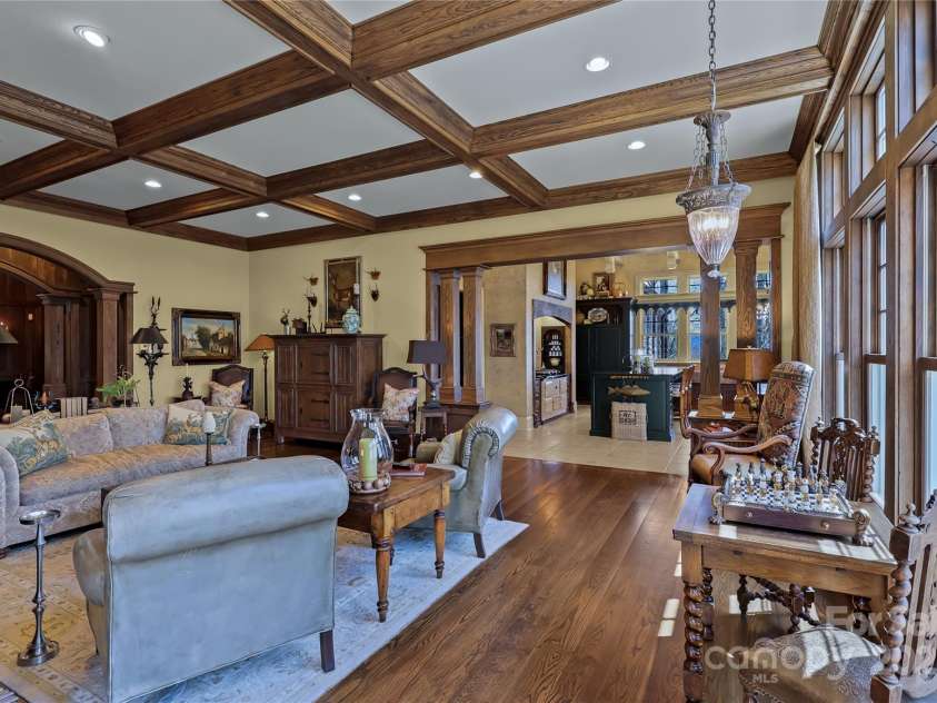 205 Indrio Road, Blowing Rock, NC 28605.  MLS# CAR4245602, YatesRealty ID 15556. 