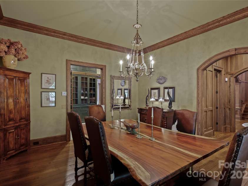 205 Indrio Road, Blowing Rock, NC 28605.  MLS# CAR4245602, YatesRealty ID 15556. Dining off Kitchen