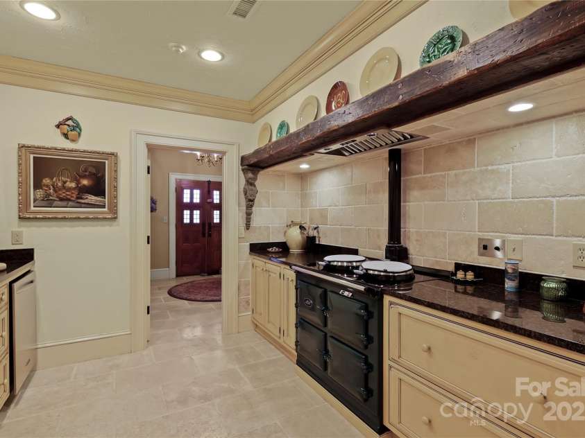 205 Indrio Road, Blowing Rock, NC 28605.  MLS# CAR4245602, YatesRealty ID 15556. Lower 2nd kitchen