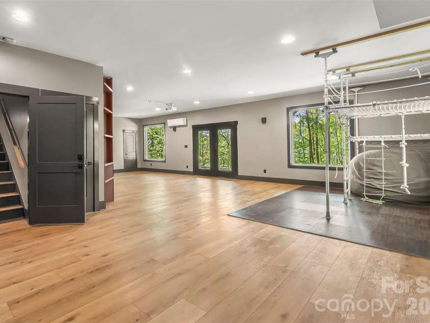 3135 Laurel Heights Drive Extension, Morganton, NC 28655.  MLS# CAR4373389, YatesRealty ID 15556. 