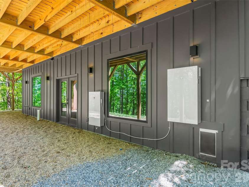 3135 Laurel Heights Drive Extension, Morganton, NC 28655.  MLS# CAR4373389, YatesRealty ID 15556. 