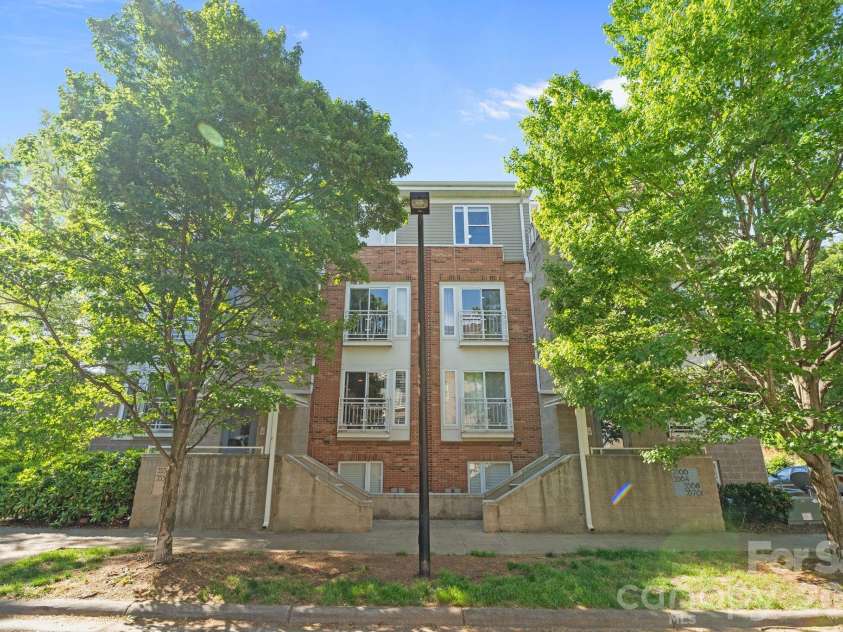 3566 Warp Street, Charlotte, NC 28205.  MLS# CAR4368738, YatesRealty ID 15557. 