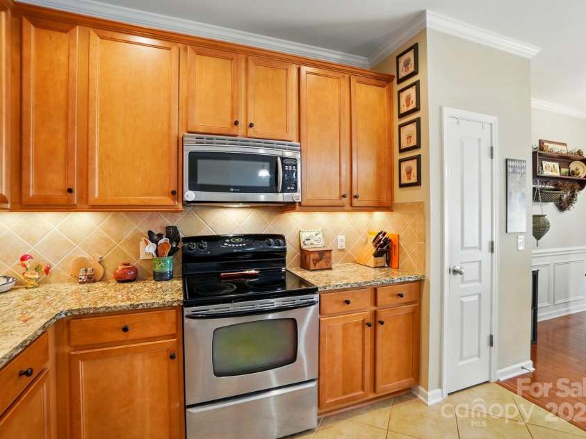 541 River Park Road, Belmont, NC 28012.  MLS# CAR4257867, YatesRealty ID 15557. 