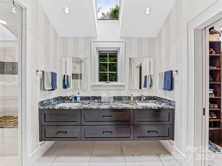 3 Bayonne Trail, Asheville, NC 28804.  MLS# CAR4262687, YatesRealty ID 1556. Primary Bath...stunning