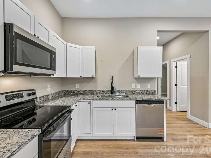 748 Efird Street, Albemarle, NC 28001.  MLS# CAR4392274, YatesRealty ID 1556. 