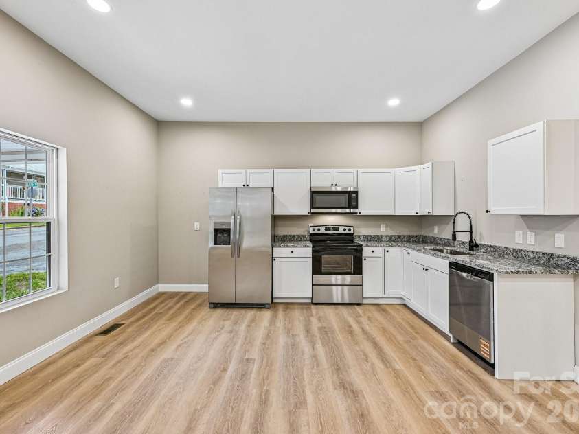 748 Efird Street, Albemarle, NC 28001.  MLS# CAR4392274, YatesRealty ID 1556. 