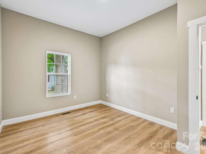 748 Efird Street, Albemarle, NC 28001.  MLS# CAR4392274, YatesRealty ID 1556. 