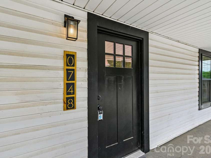 748 Efird Street, Albemarle, NC 28001.  MLS# CAR4392274, YatesRealty ID 1556. 