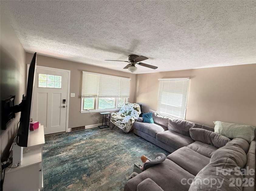 103 Regina Drive, Morganton, NC 28655.  MLS# CAR4365364, YatesRealty ID 15561. 
