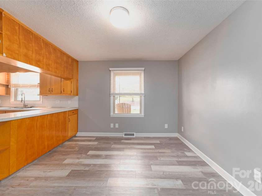 103 Regina Drive, Morganton, NC 28655.  MLS# CAR4365364, YatesRealty ID 15561. 