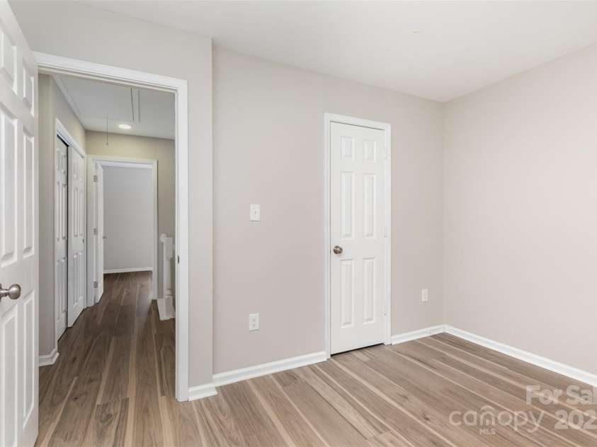 6608 Pattonsburg Drive, Charlotte, NC 28213.  MLS# CAR4260282, YatesRealty ID 15561. Bedroom