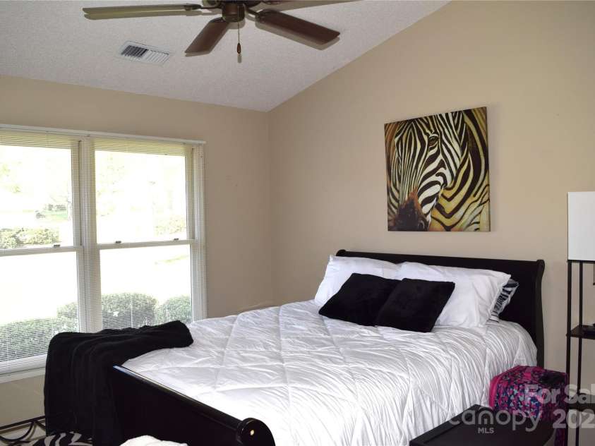 100 Meadowind Court, Waynesville, NC 28786.  MLS# CAR4246953, YatesRealty ID 15563. 