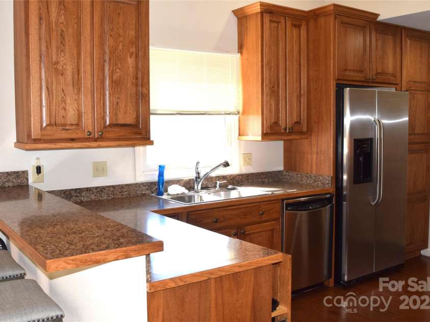 100 Meadowind Court, Waynesville, NC 28786.  MLS# CAR4246953, YatesRealty ID 15563. 