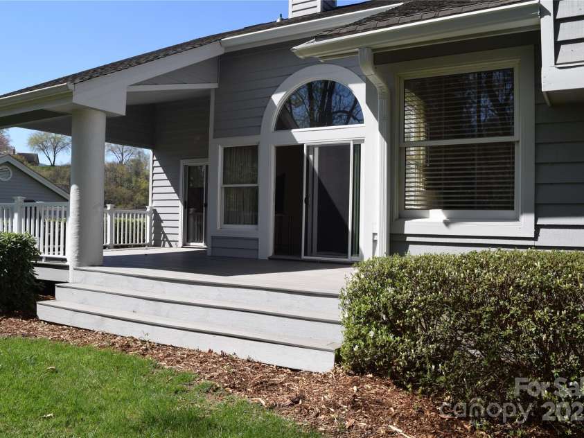 100 Meadowind Court, Waynesville, NC 28786.  MLS# CAR4246953, YatesRealty ID 15563. 