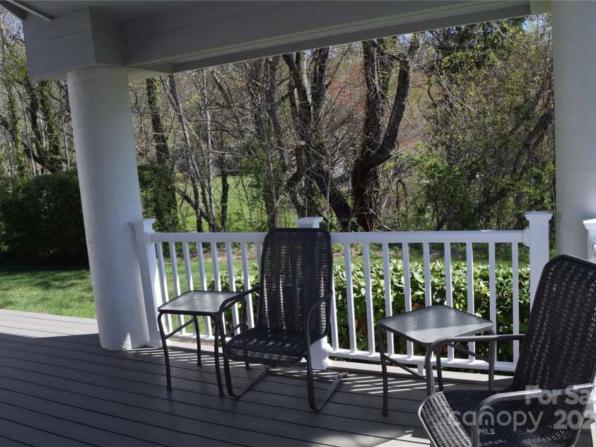 100 Meadowind Court, Waynesville, NC 28786.  MLS# CAR4246953, YatesRealty ID 15563. 
