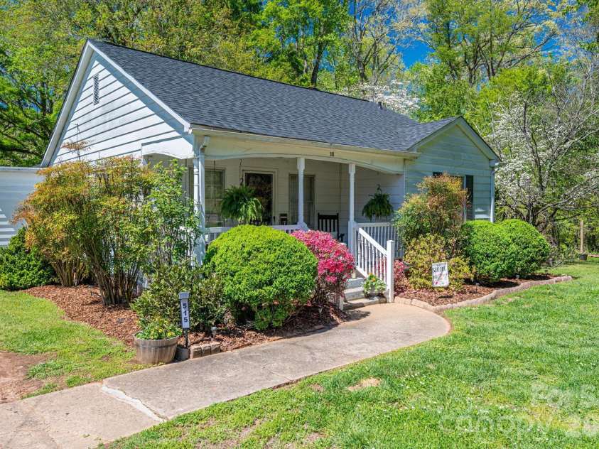 515 Polkville Road, Shelby, NC 28150.  MLS# CAR4367669, YatesRealty ID 15563. 